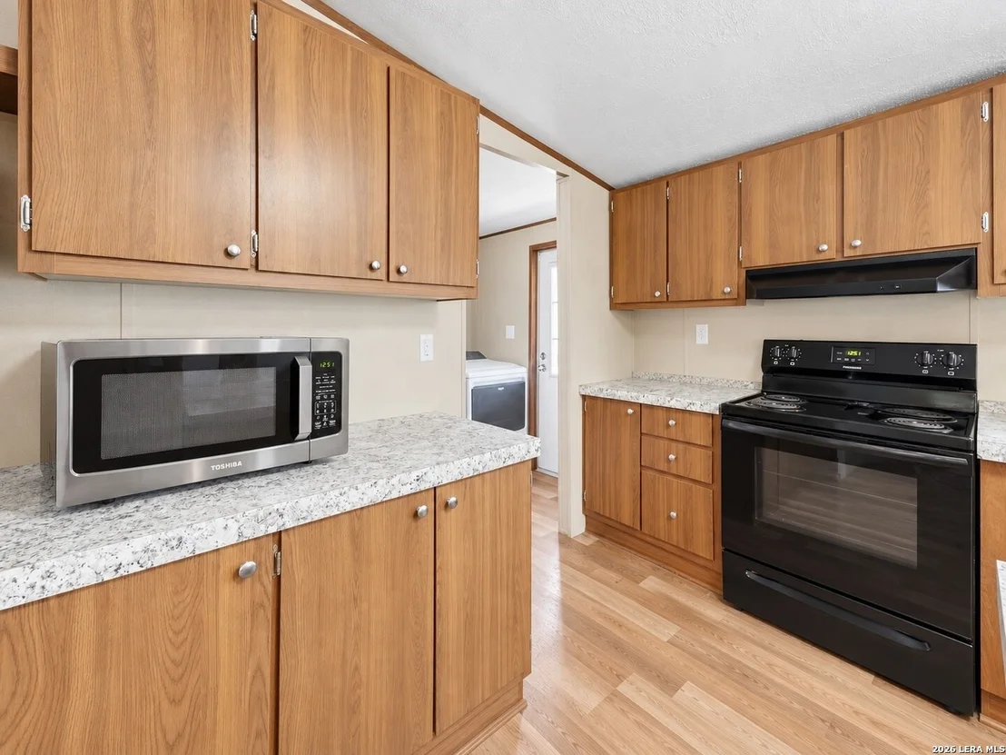 Photo of 213 Oak View Dr