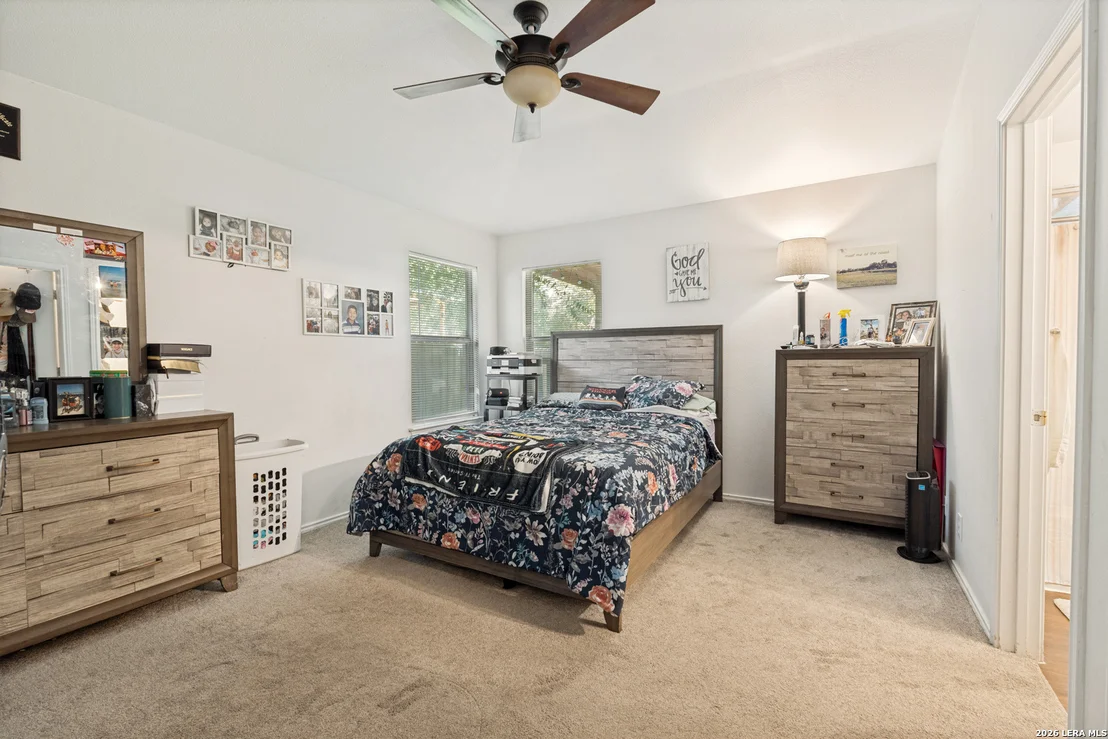 Photo of 15822 MANES GRV