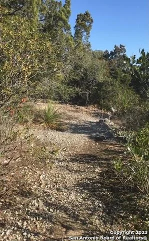 Photo of 1124 COUNTY ROAD 273