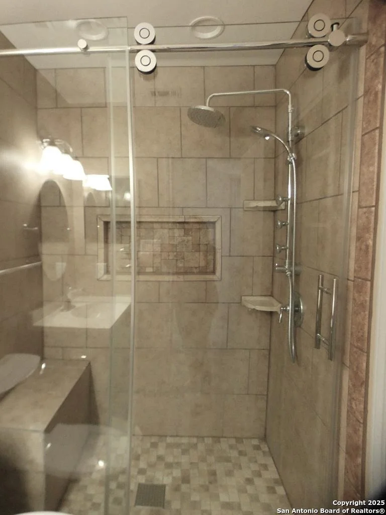 Photo of 506 Hillside Drive
