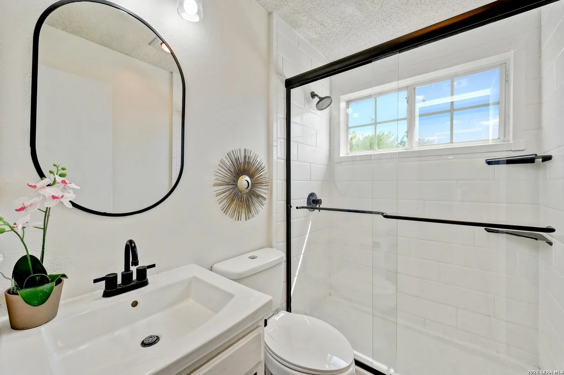 Photo of 6238 Broadmeadow
