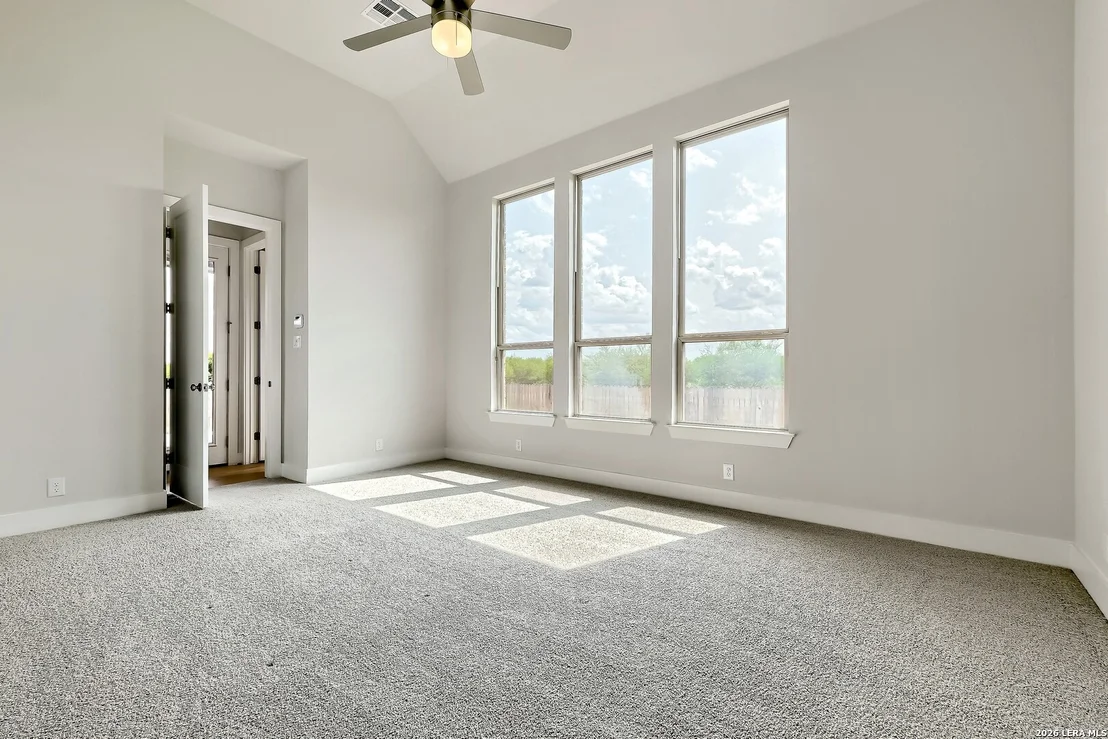 Photo of 457 Westmont