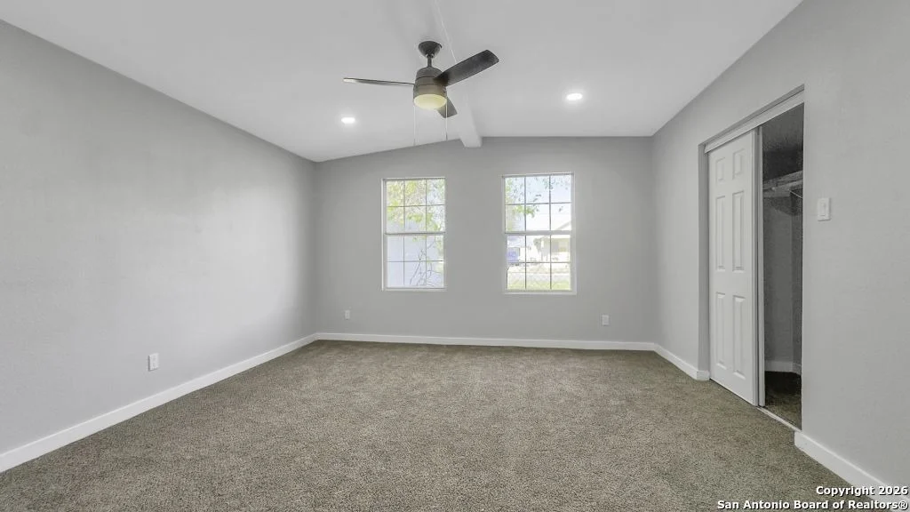 Photo of 219 Saint James
