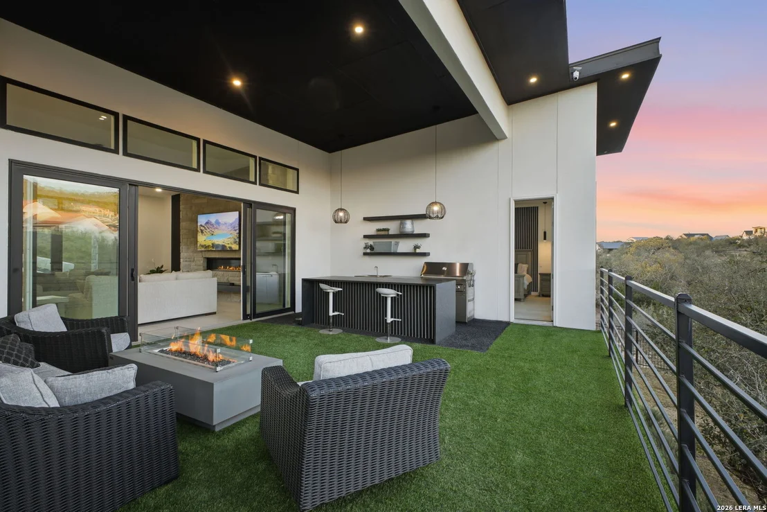 Photo of 23119 Casey Canyon