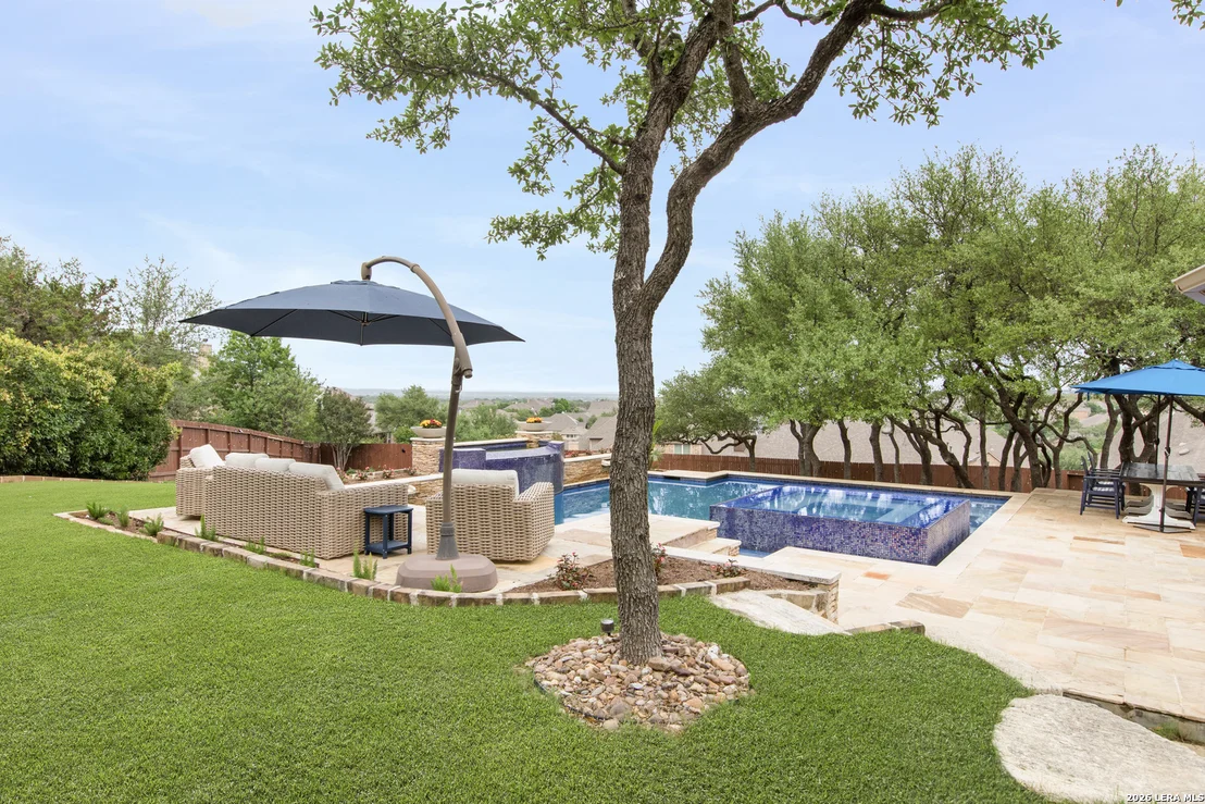 Photo of 28714 Kings Gate