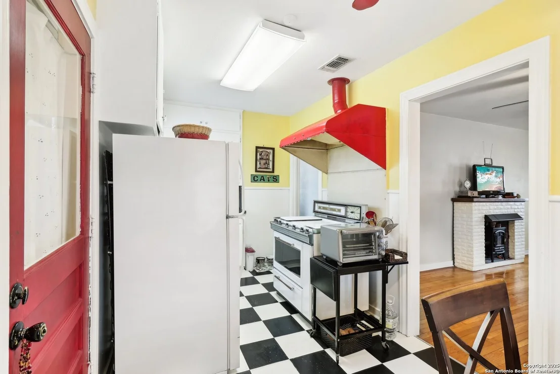 Photo of 2319 RAMONA