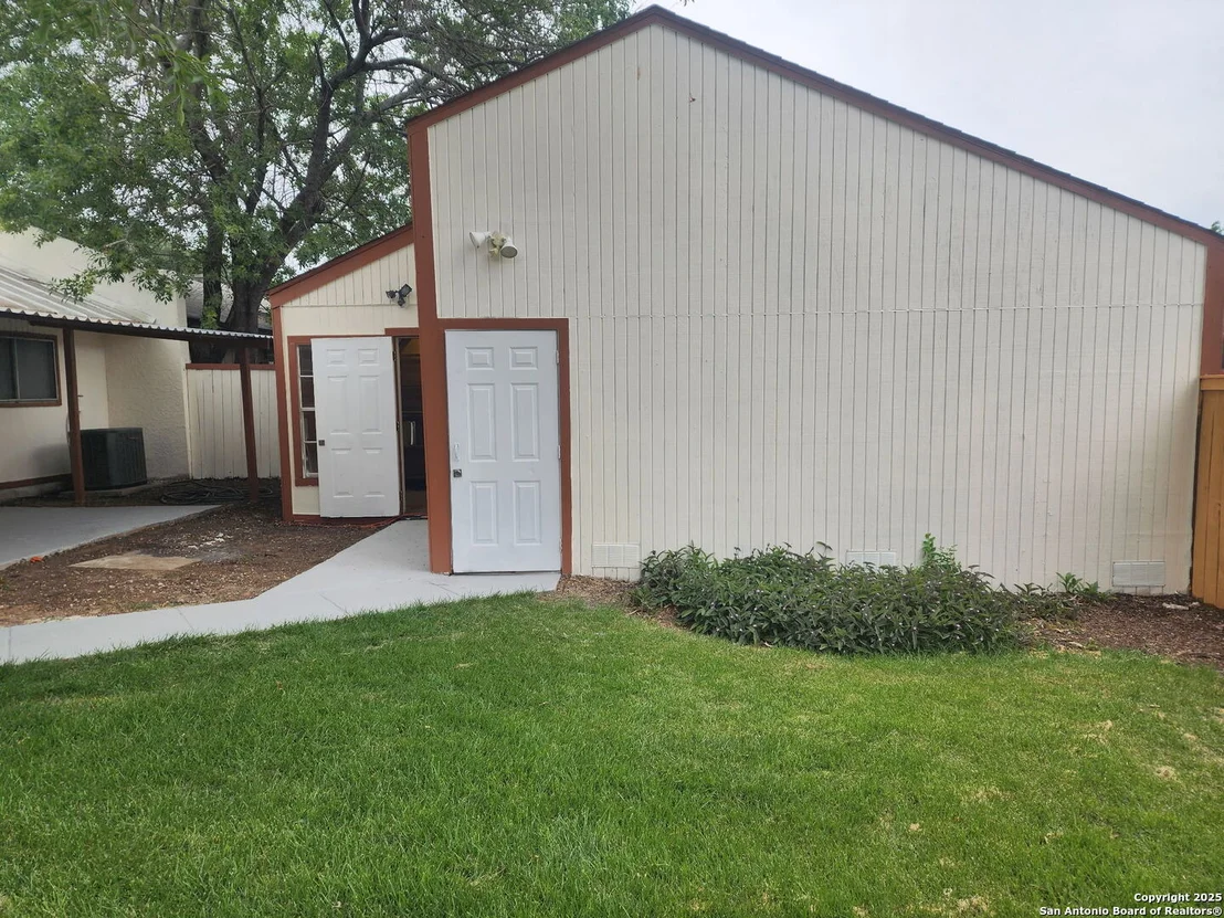 Photo of 6614 Spring Hurst