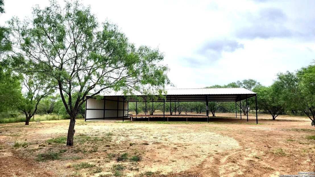 Photo of 1848 County Road 2557