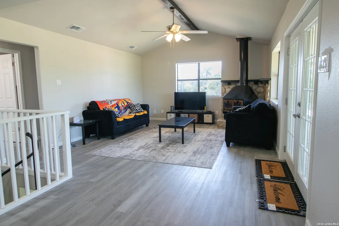 Photo of 582 Orbit Dr