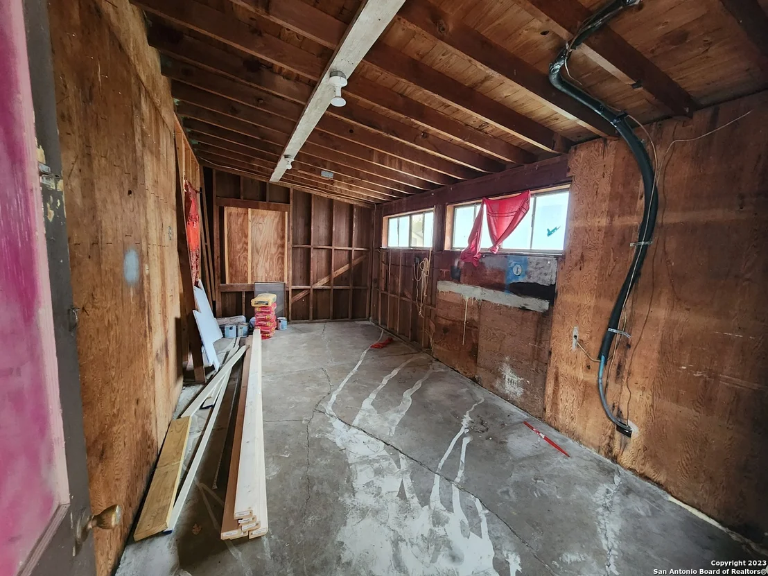Photo of 414 SUMNER DR