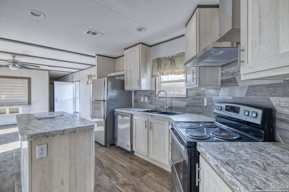 Photo of 138 Senisa Drive