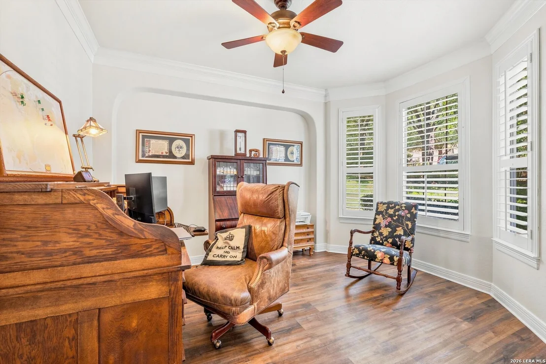 Photo of 3719 Sunset Cliff