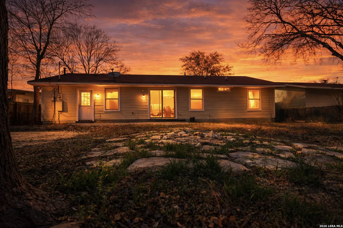 Photo of 346 Ashland