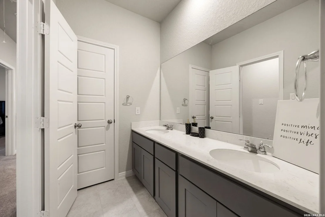 Photo of 14451 Camperdown