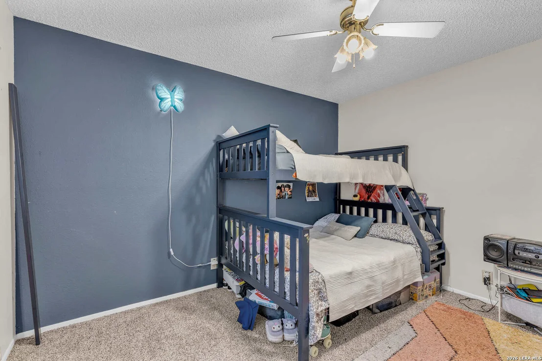 Photo of 8218 Laurel Bnd