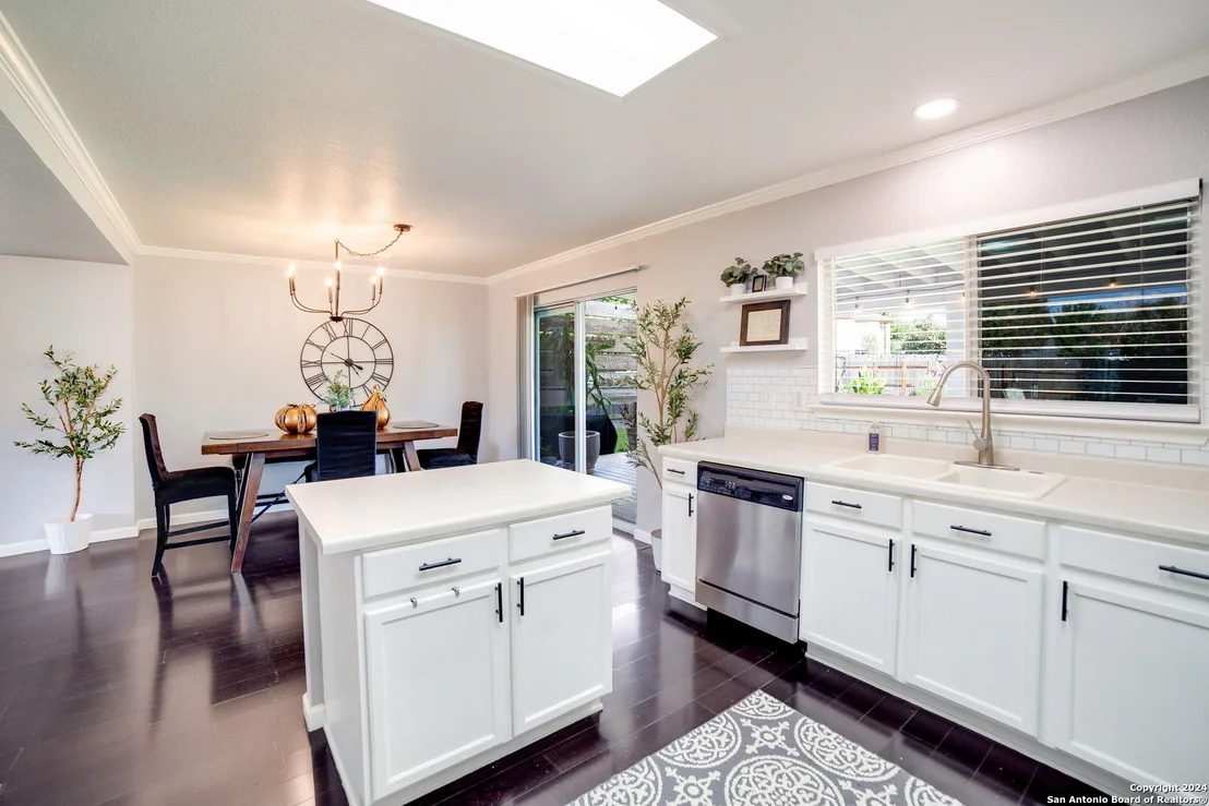 Photo of 14422 Boxer Bay