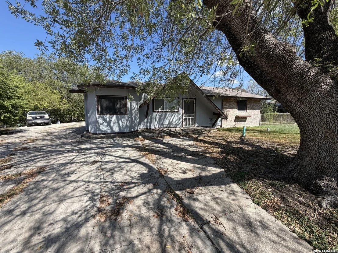 Photo of 7303 GLEN BRK