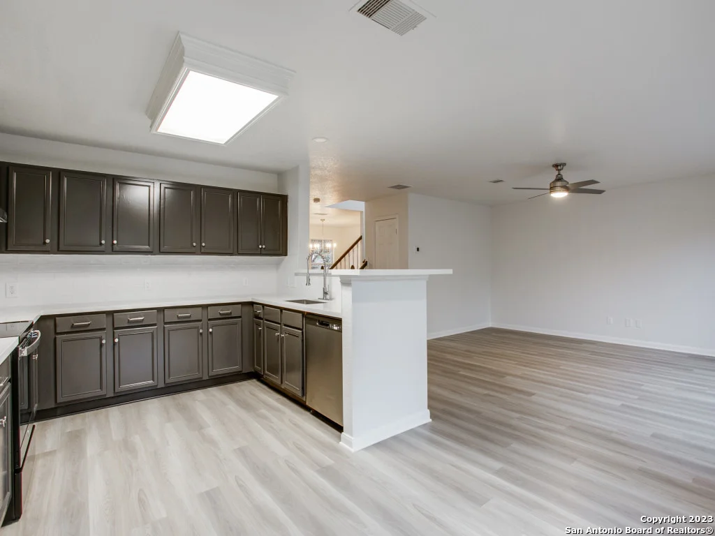 Photo of 4718 Birch Grove