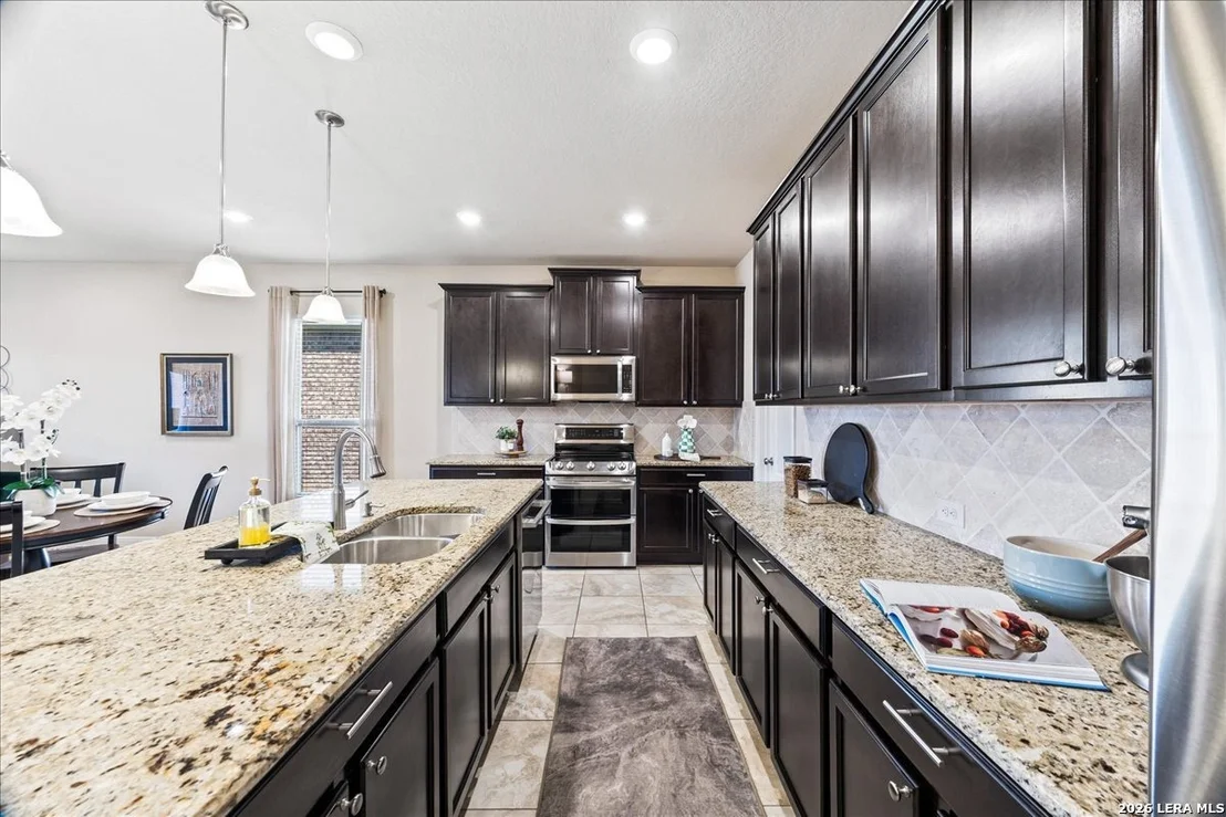 Photo of 9503 Bricewood Oak