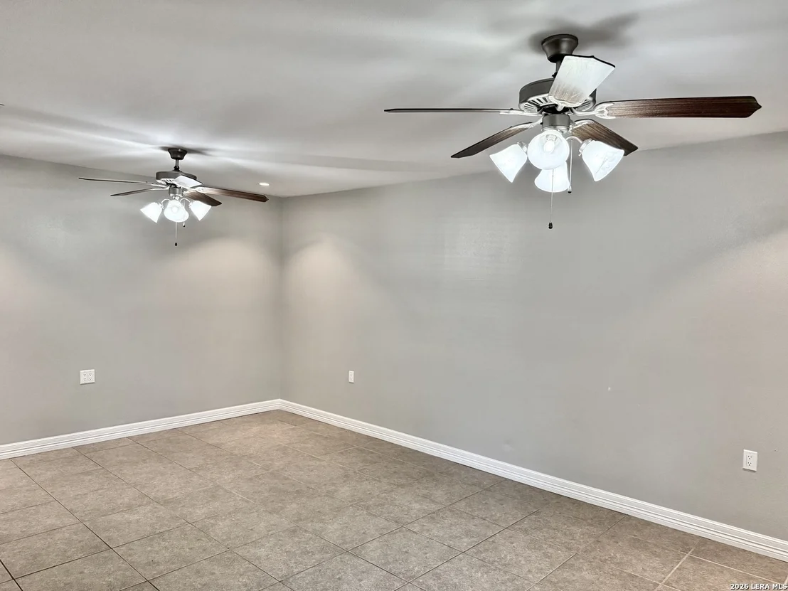 Photo of 170 White