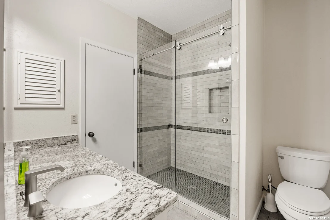 Photo of 304 Spring Mill Dr