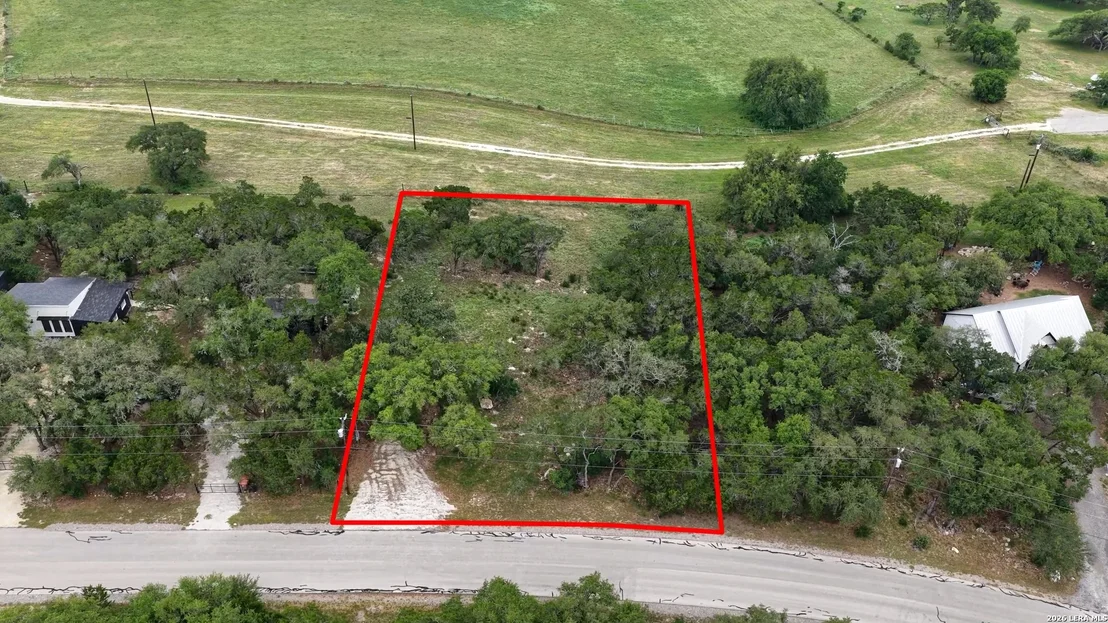 Photo of 682 Winding River Ln