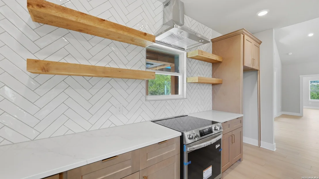 Photo of 1361 PRIMROSE PATH