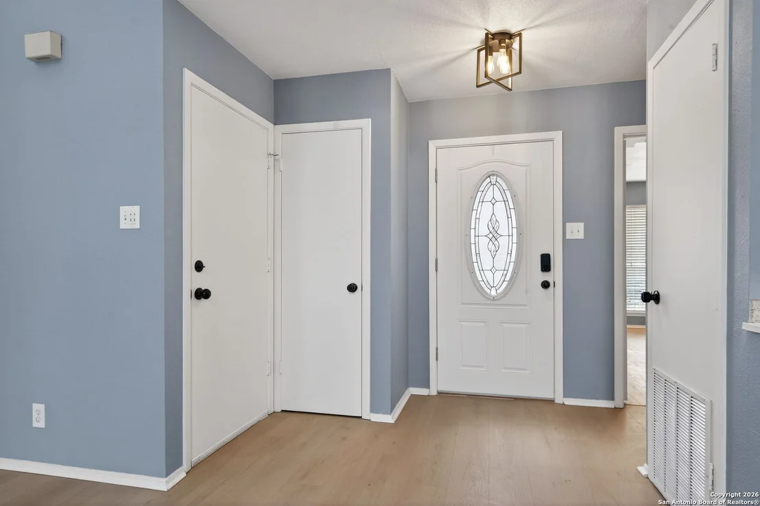 Photo of 2415 Moss Terrace