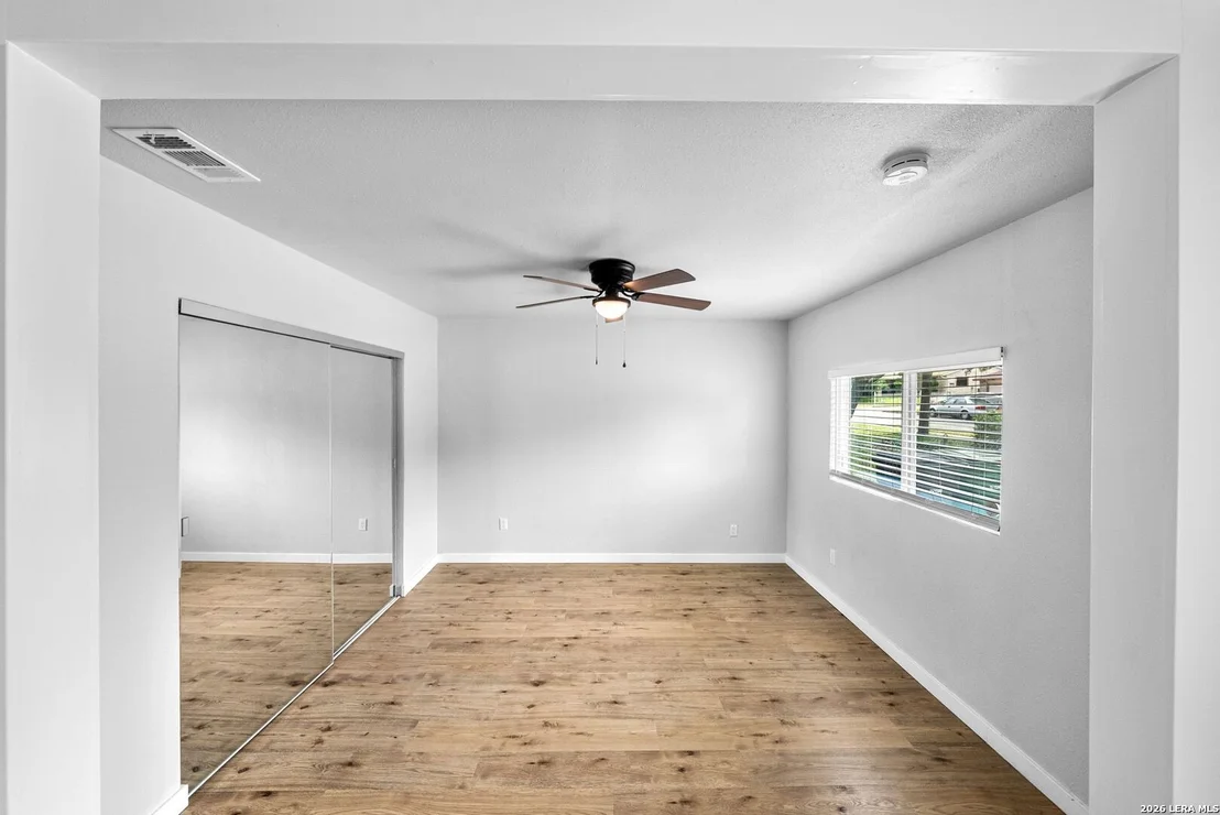 Photo of 3015 Dall Trl