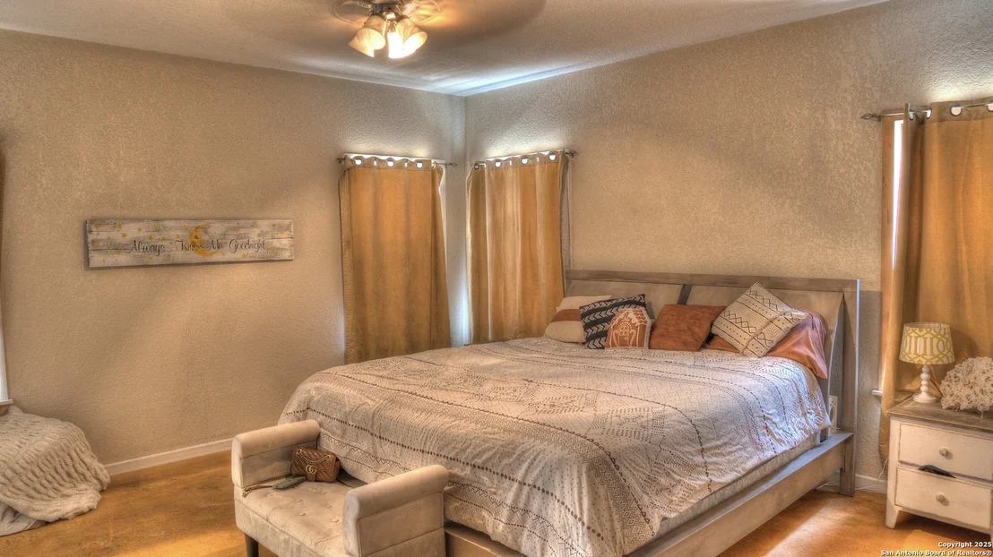 Photo of 121 David Rankin Rd