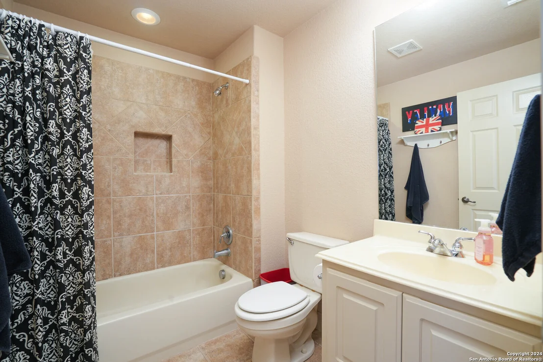 Photo of 22315 ROAN FRST