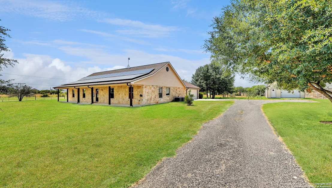 Photo of 2295 Stuart Rd