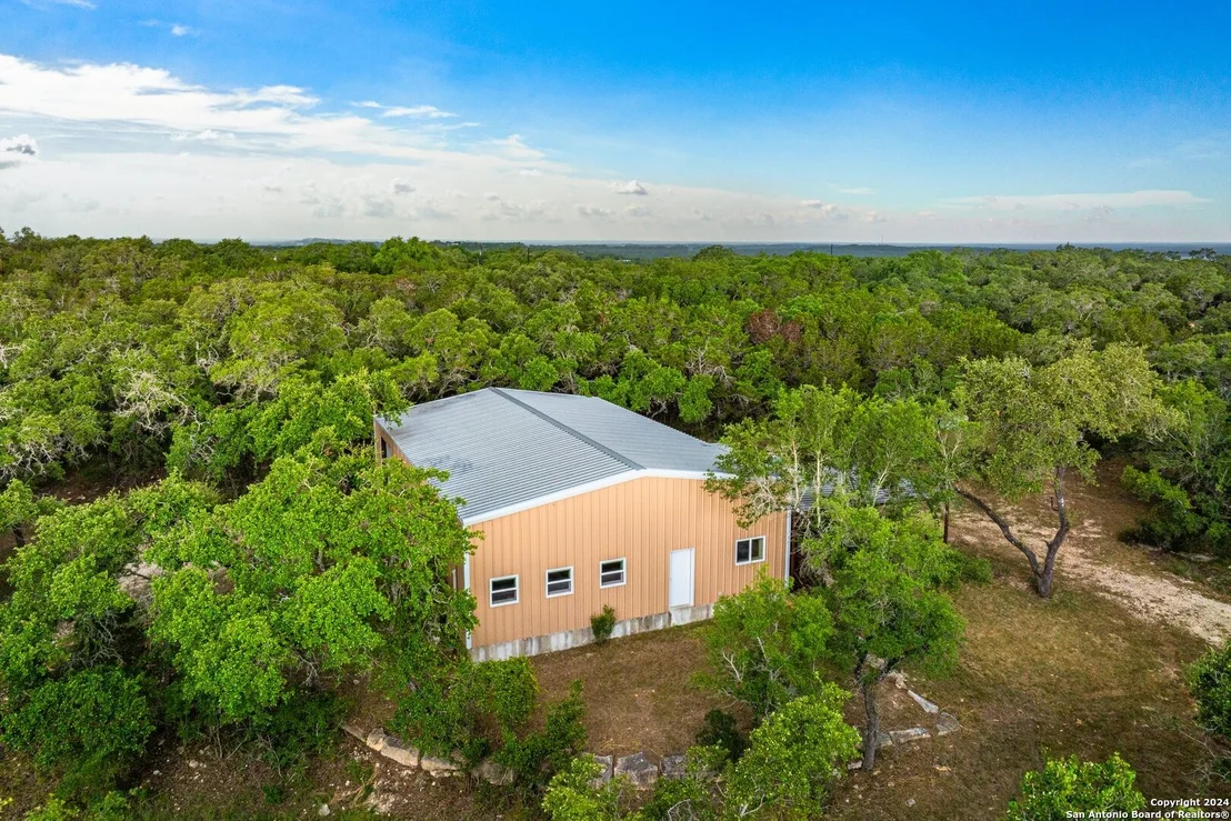Photo of 112 Remington Dr