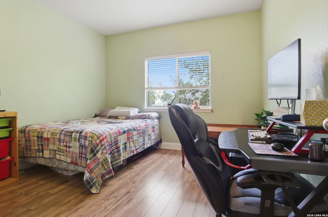 Photo of 24118 Briarbrook