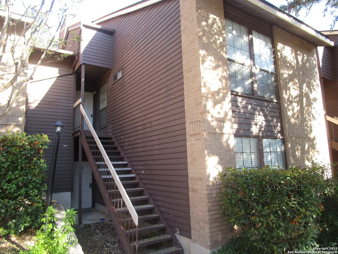 Photo of Unit 37 at 8611 DATAPOINT DR
