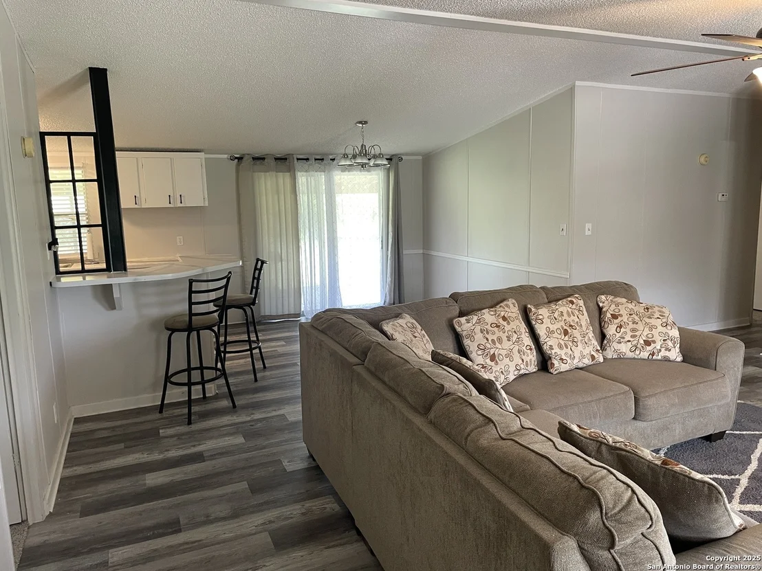 Photo of 233 COUNTY ROAD 340