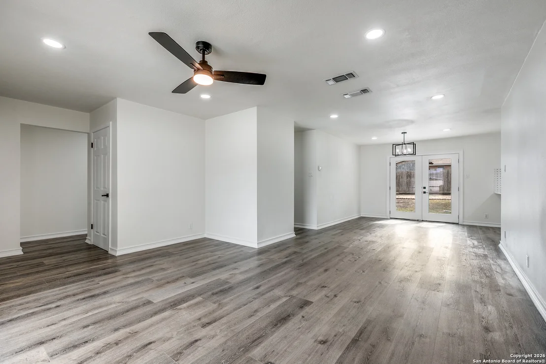 Photo of 3410 Clearfield