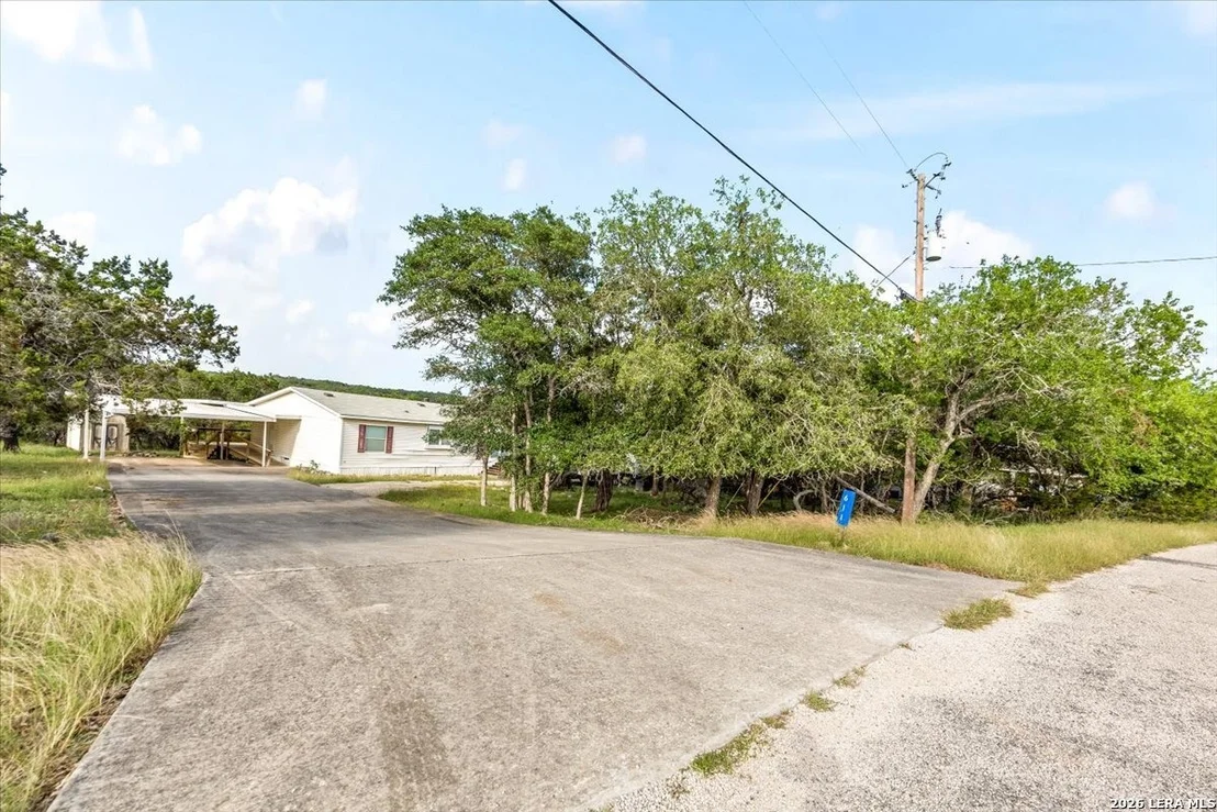 Photo of 611 Hedgestone