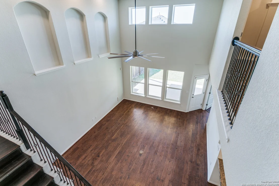 Photo of 7823 Bluebird Haven