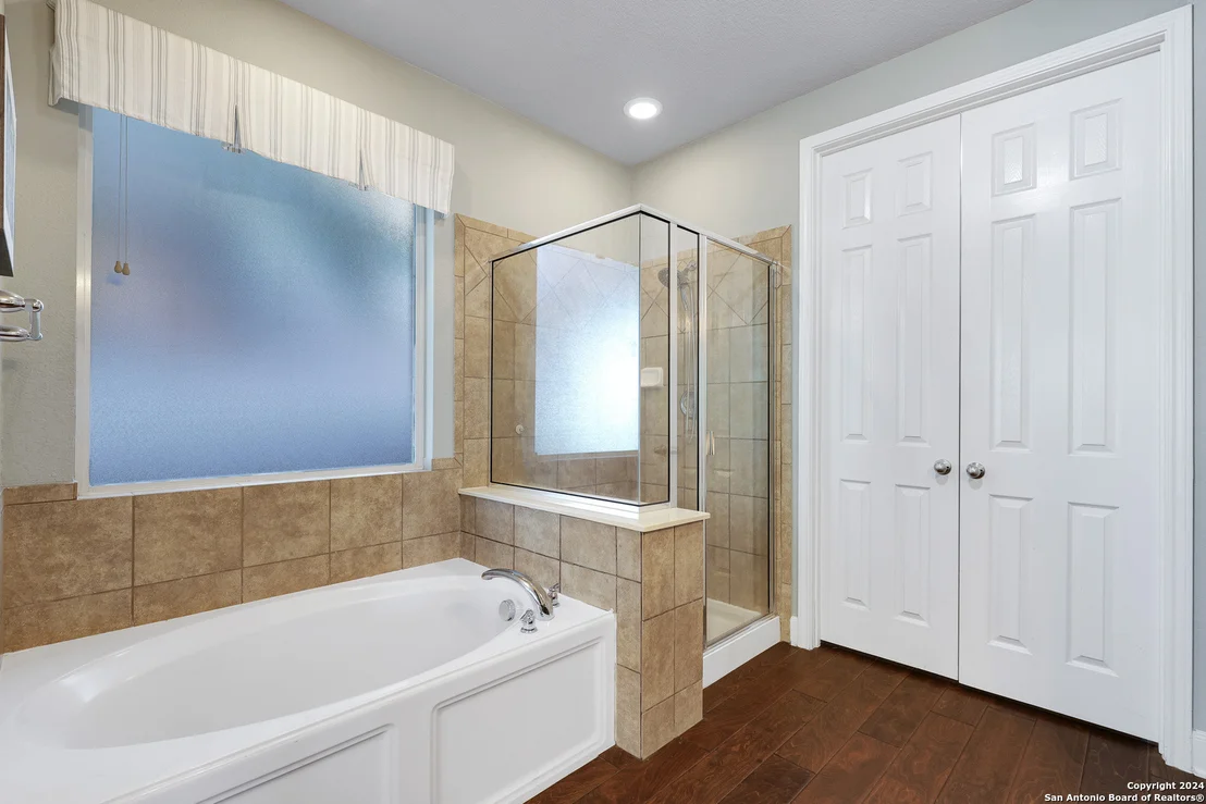 Photo of 3607 Sunset Cliff