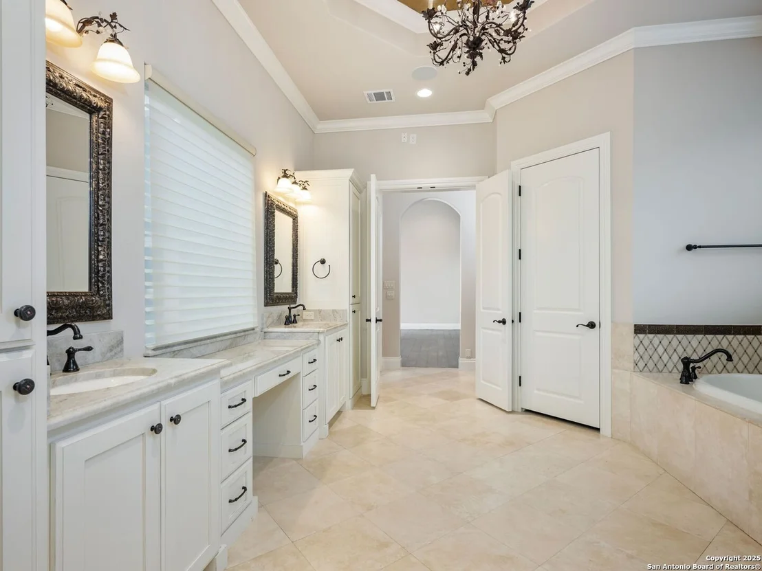 Photo of 211 Wellesley Landing