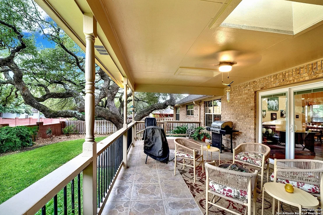 Photo of 1512 MOUNT LAUREL