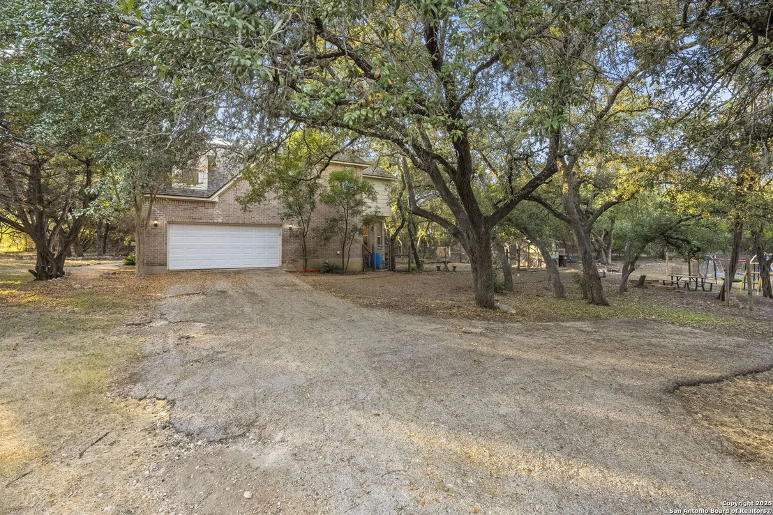 Photo of 9119 Cap Mountain Dr