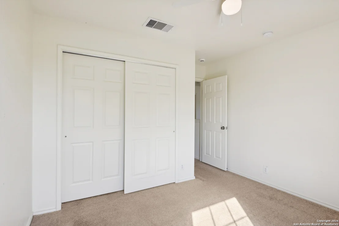 Photo of 684 CHEROKEE BLVD