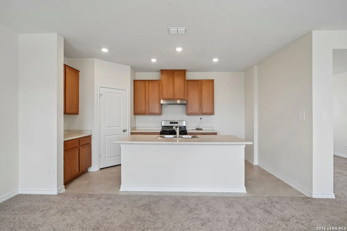 Photo of 10049 JAGGER AVENUE
