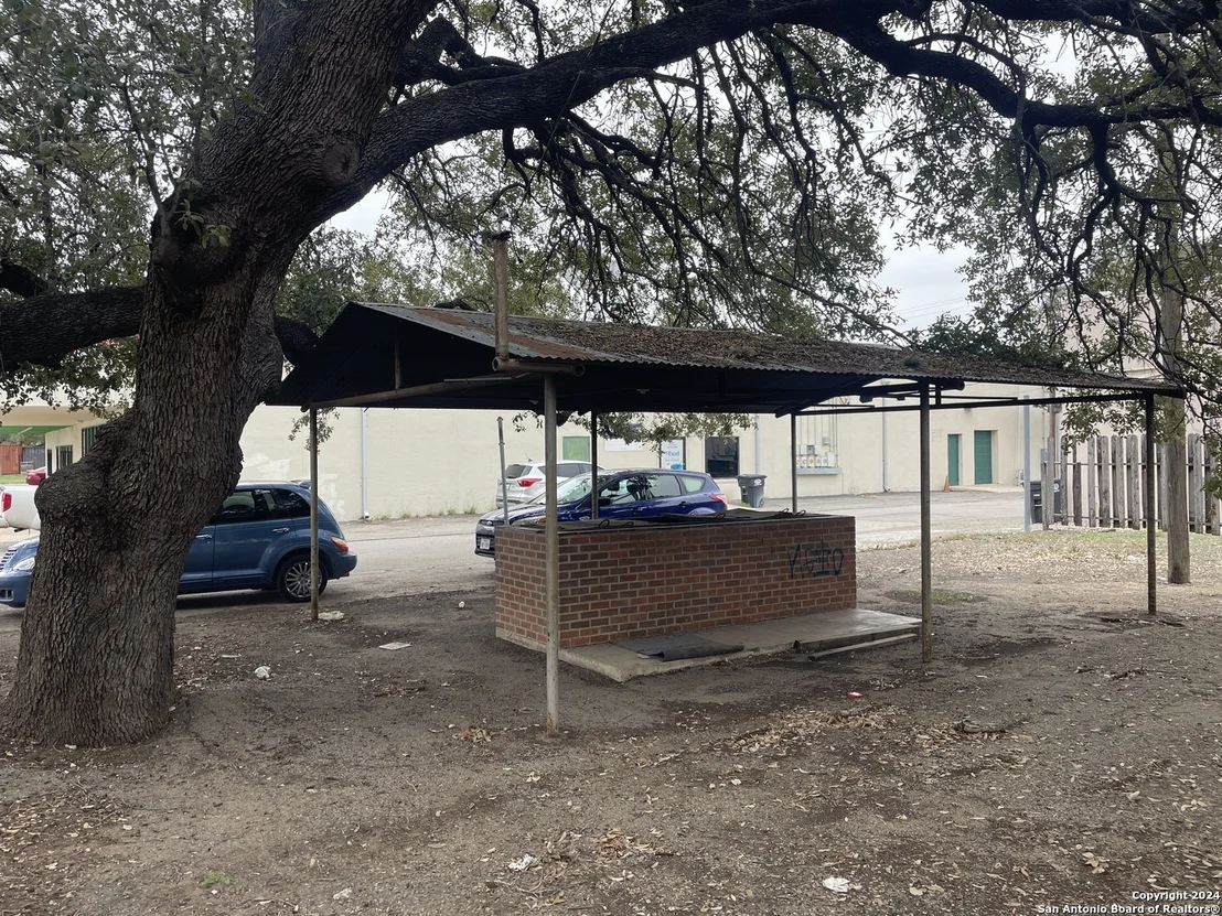 Photo of 1905 AVENUE K