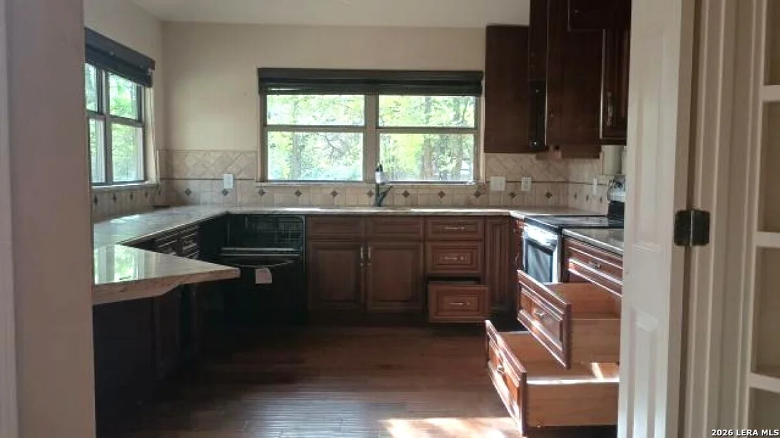 Photo of 14603 Custer