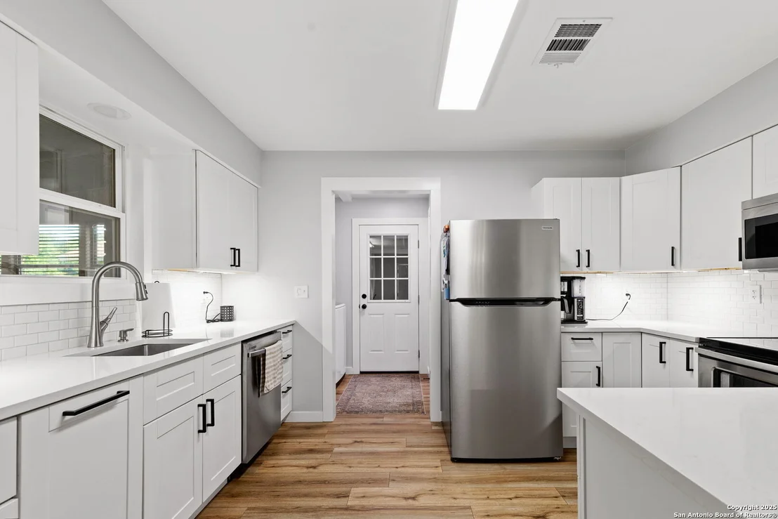 Photo of 151 Crest Circle