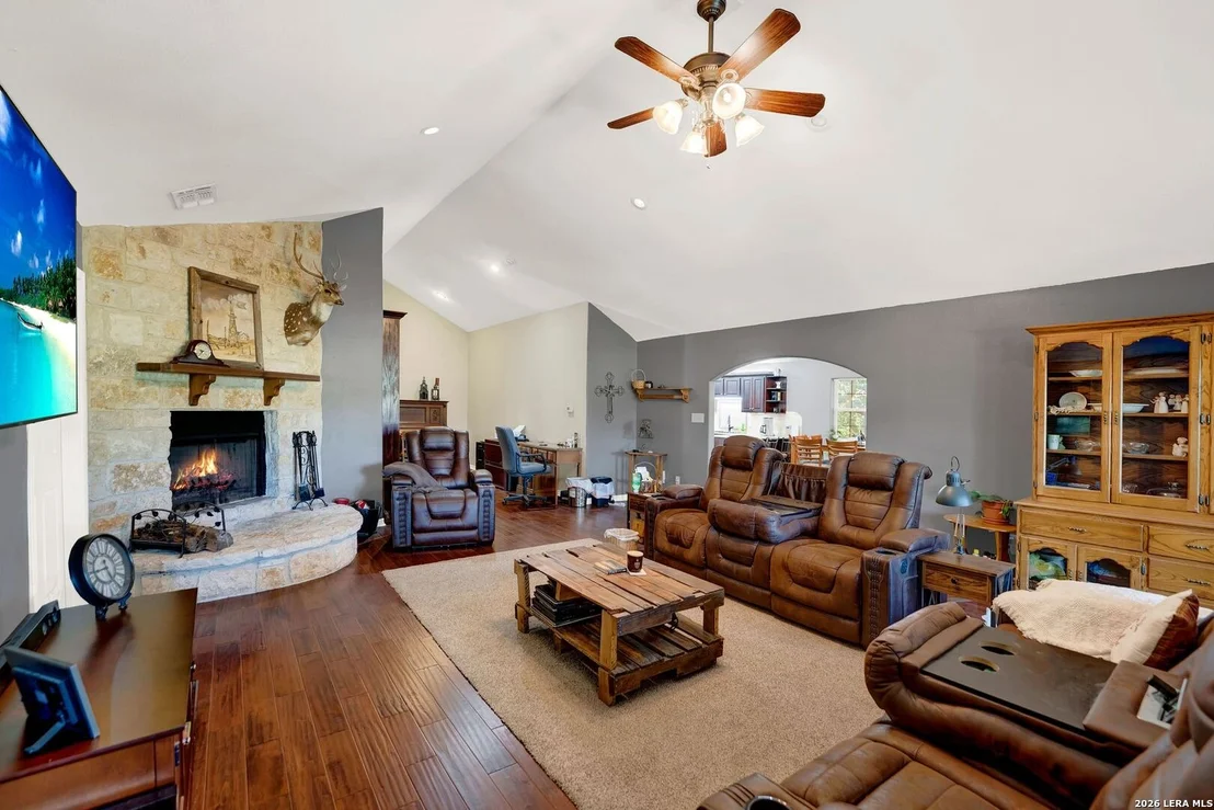 Photo of 473 County Road 375