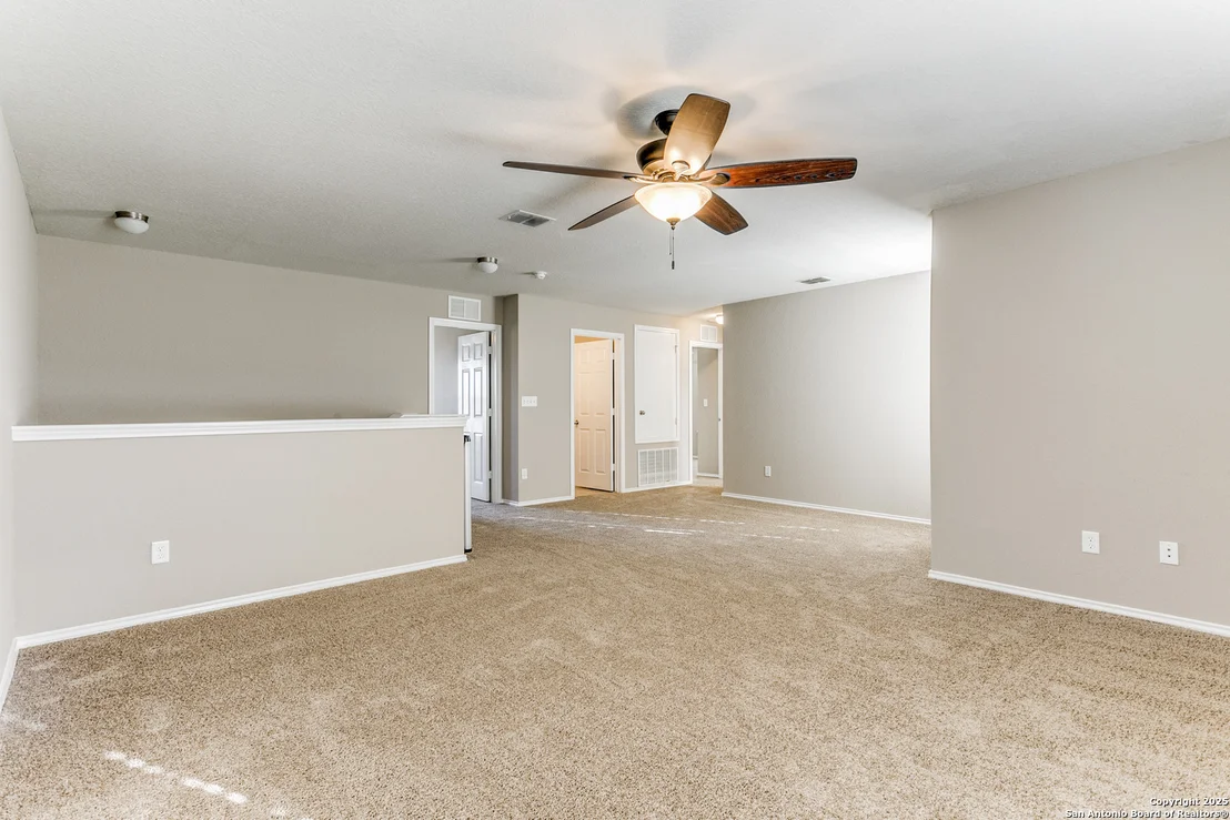 Photo of 24242 INVITATION OAK